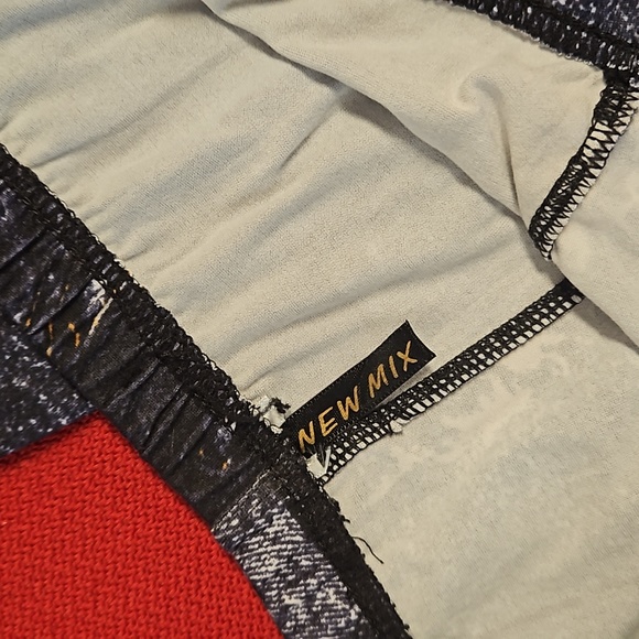 Faux dark distressed jean look leggings NEW MIX OS NWOT fits 0 - 12 comfortably - Picture 4 of 6